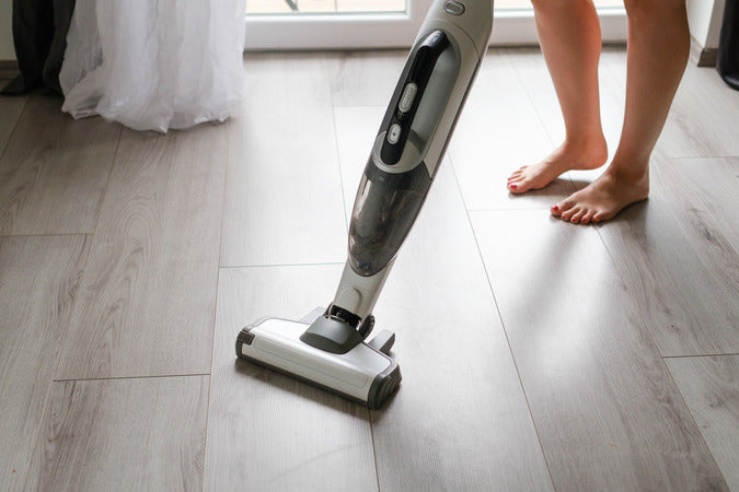 Best Cordless Vacuum Cleaners for Seniors